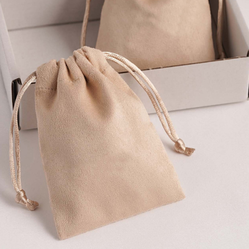 Ivory-Suede-Gift-Bags-Custom-Logo-Sack-All-size-Watch-Perfume-Eyelashes-Makeup-Drawstring-Pouches-Jewelry-5.jpg